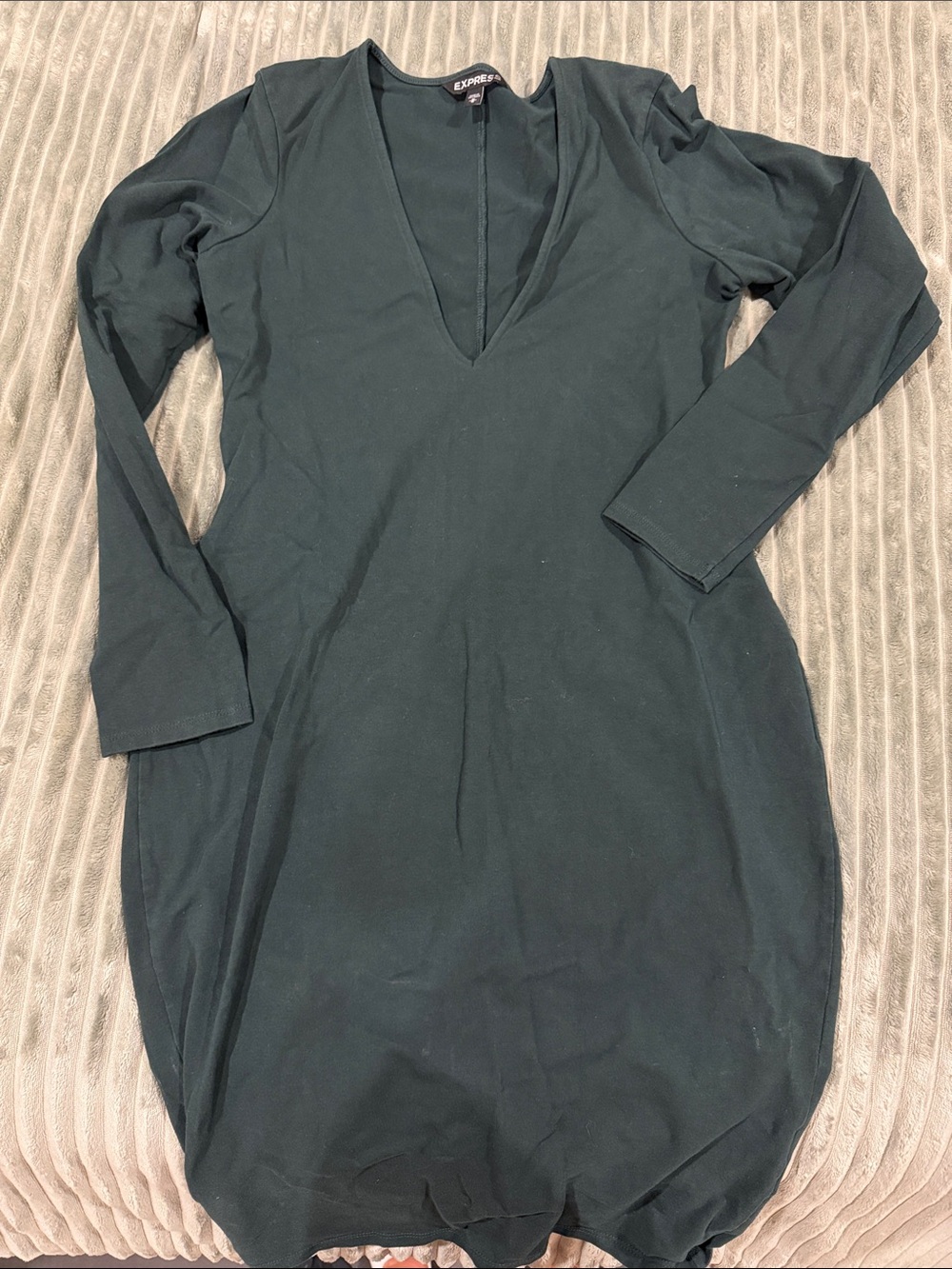 Express Long Sleeve Deep V-Neck Dark Green Dress